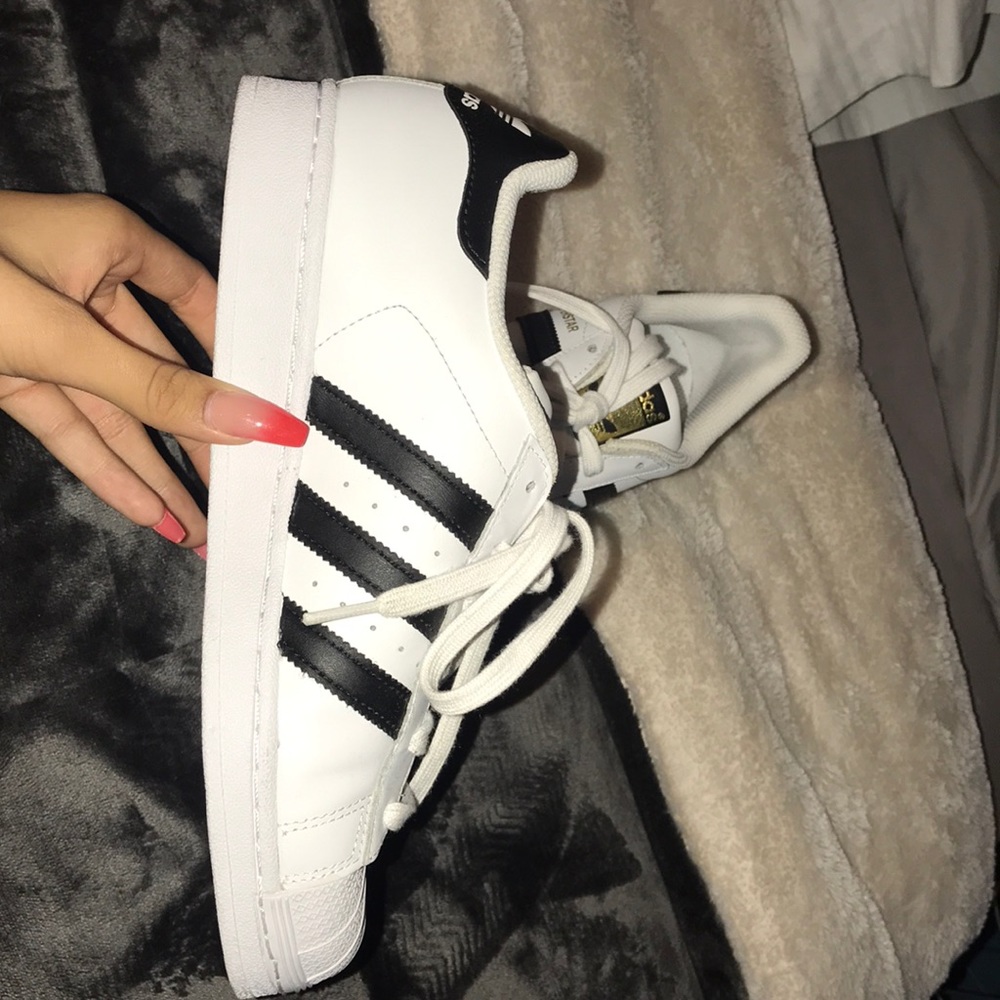 Adidas - Picture 3 of 3